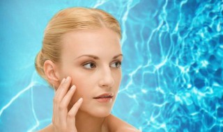 爽肤水是补水的吗（爽肤水是补水的吗?）