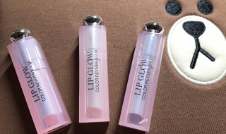 变色口红有何危害（变色口红安全吗）