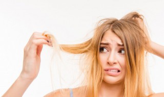 如何判断脱发原因（如何确诊脱发原因）