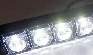 led灯为什么会一闪一闪（led灯为什么会一闪一闪不亮）