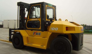 叉车没油加油后怎么放气 叉车没油加油后怎么放气了