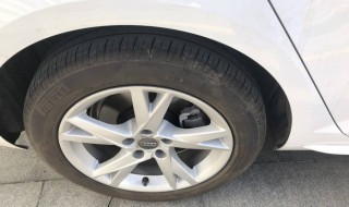 轮毂与轮胎接缝出油了 轮毂与轮胎接缝出油了有事吗