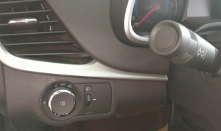 科沃兹灯泡更换教程 科沃兹灯泡更换教程图