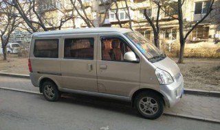 面包车审车必须撕掉膜吗 为什么呢