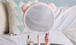 化妆镜如何清洁保养(化妆镜如何清洁保养视频)