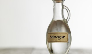 怎么用白醋加牙膏清洁卫生 牙膏加白醋怎么洗脸