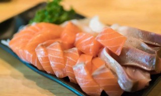 三文鱼生吃蘸什么调料（三文鱼生吃的蘸料）