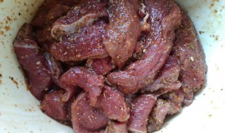 腌制烤牛的制作方法 腌制烤牛的制作方法视频