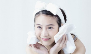 如何洗脸对皮肤有好处（如何洗脸对皮肤有好处呢）