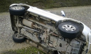 挂车刹车抱死怎么处理 半挂车刹车抱死简单的解决方案