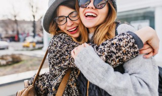 写给闺密的话感动到哭（写给闺密的话感动到哭的文案）