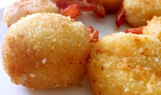 炸虾球怎么做酥脆好吃（虾球怎么炸才好吃?）