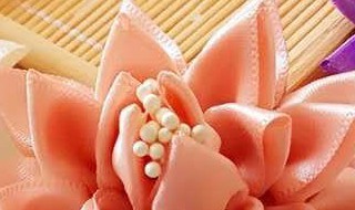胸花的制作步骤(胸花的制作方法)