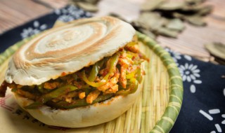 怎么做烙馍简单好吃（怎么做烙馍简单好吃又好吃）