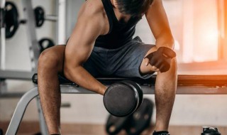 哑铃锻炼方法教程 哑铃锻炼教程视频教程全集