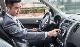 自动挡正确起步操作步骤(自动档正确起步方法)