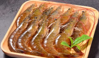 油爆对虾做法步骤 油炸对虾的家常做法窍门