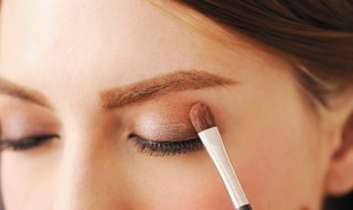 眼影简单画法步骤 眼影有什么简单画法