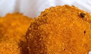 年夜饭炸虾球做法 年夜饭炸虾球做法窍门