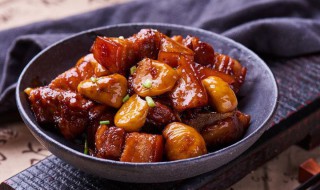 板栗烧排骨的做法步骤 板栗烧排骨的做法窍门