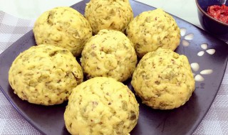 榆钱窝窝头的做法（榆钱窝窝头的做法发面）