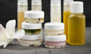 膏状护肤品能带上飞机吗（膏类化妆品可以带上飞机吗）