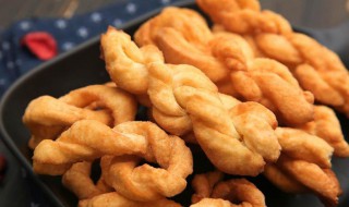 酸奶麻花制作方法（酸奶麻花制作方法窍门）