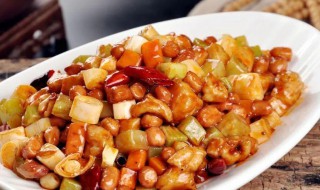 糯米椒炒鸡丁的做法 糯米椒炒鸡丁的做法大全