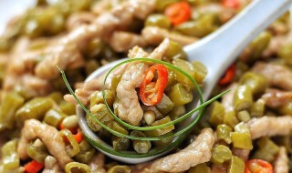 酸豆角炒肉制作方法（酸豆角炒肉用什么肉）