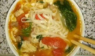 热汤面做法简单（热汤面的简单做法）