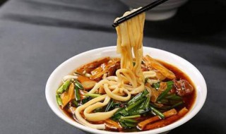 打卤面怎么卤好吃（打卤面怎么卤好吃窍门）