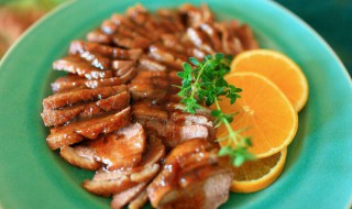 蜜汁鸭胸简单做法（蜜汁鸭胸肉怎么做好吃）