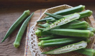 秋葵鸡翅简单做法 秋葵烧鸡翅的做法