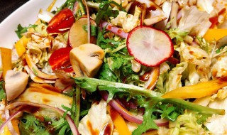 五彩大拌菜怎么做 五彩大拌菜都放什么