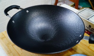 铁锅生锈粘锅怎么处理方法 铁锅生锈后粘锅如何处理