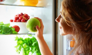 冰箱有流水声不制冷是怎么回事 冰箱有流水声不制冷是怎么回事呢