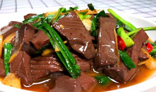 怎样炒猪血（怎样炒猪血好吃又营养）