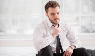 好听的网名男生霸气的君临天下 好听的网名男生霸气的君临天下四个字