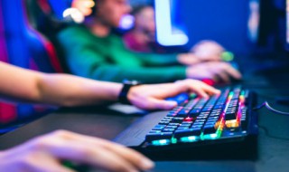 荒岛求生怎么设置中文 荒岛求生怎么设置中文电脑