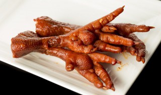 蒜香鸡爪 蒜香鸡爪的做法和配料