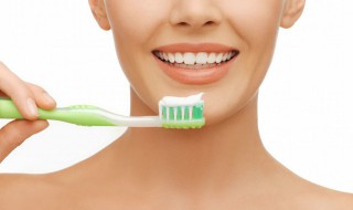 怎么正确的清理牙垢（如何清理牙垢）