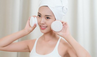 晚上洗脸的正确方式(早晨洗脸的正确方法)