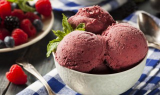 自制手工冰淇淋的做法 手工制作冰淇淋的方法