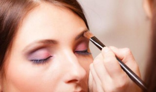 怎样化妆的正确步骤