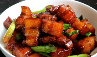 最简单蒸五花肉的做法（最简单蒸五花肉的做法大全）