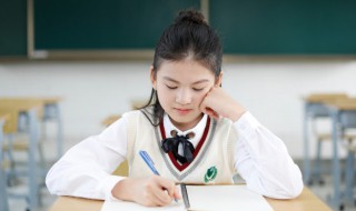 念念有词什么意思 念念有词什么意思?怎么造句?