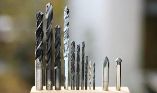 怎样正确的磨钻头（怎样正确的磨钻头的方法）