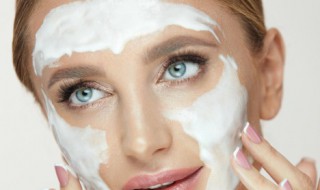 正确的洗脸方法是什么 正确的洗脸方法是什么呢