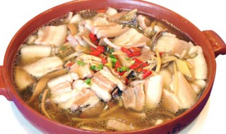 墨鱼炖肉最简单的做法 墨鱼炖肉的家常做法