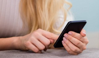 苹果6plus怎么截屏（苹果6plus怎么截屏啊）